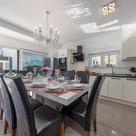 Shaula Villa Šibenik