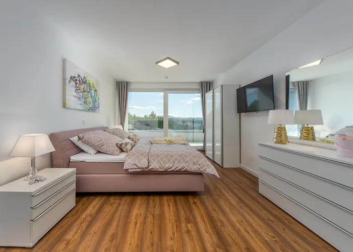 Shaula Villa Šibenik